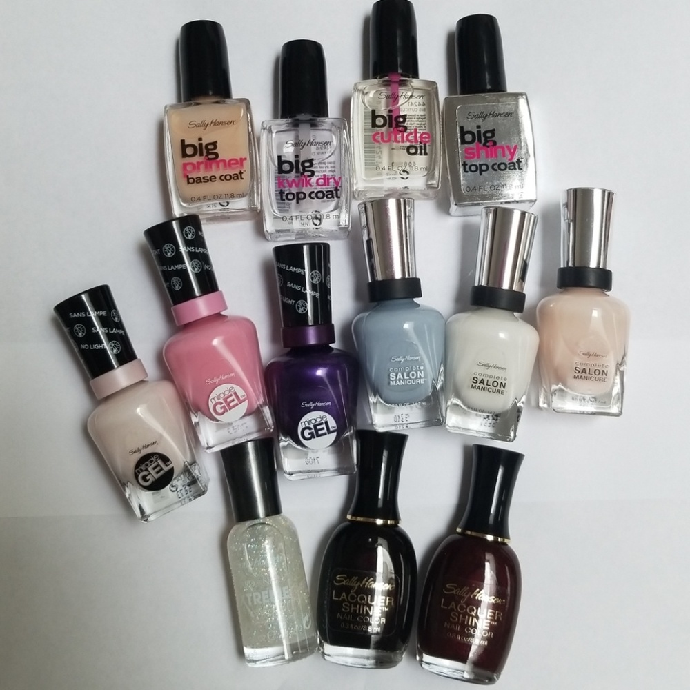New Sally Hansen polish lot